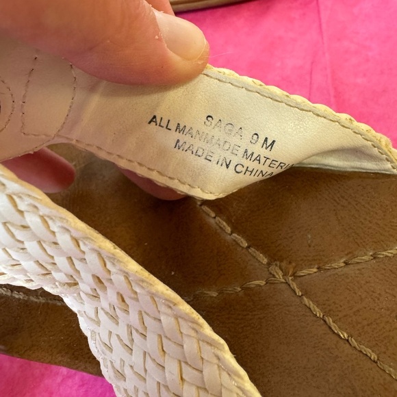 MADELINE STUART White thong flat sandals size 9 - Picture 4 of 5